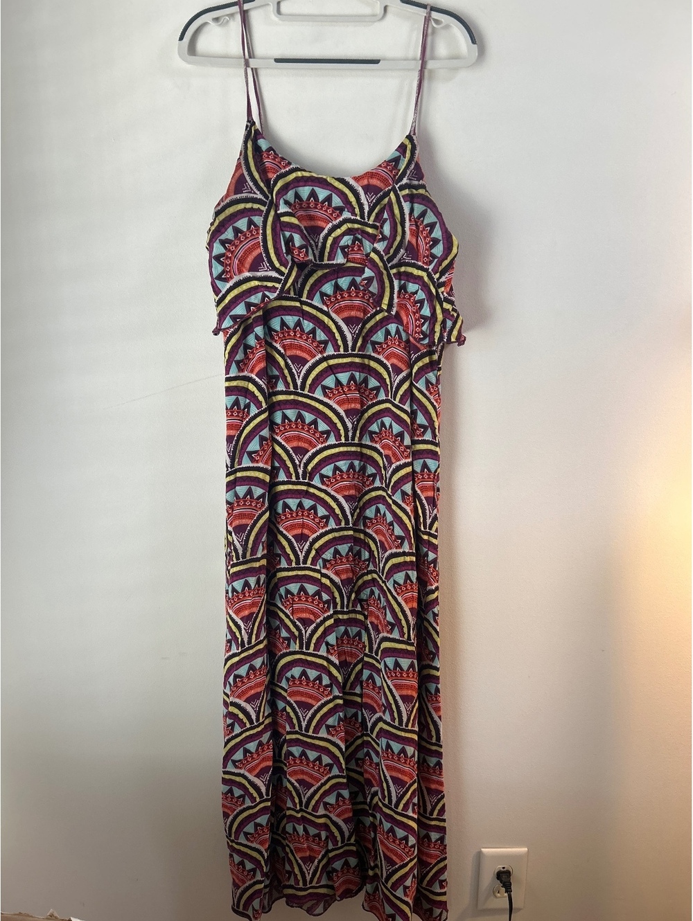 Xhilaration XL/TG Sleeveless Maxi Dress with Colorful Geometric Print